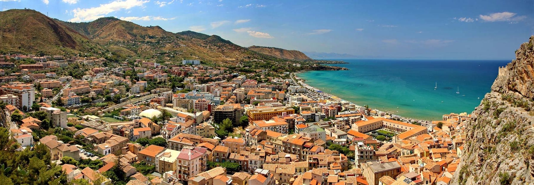 Palermo, via alla sperimentazione di Mondello pedonale