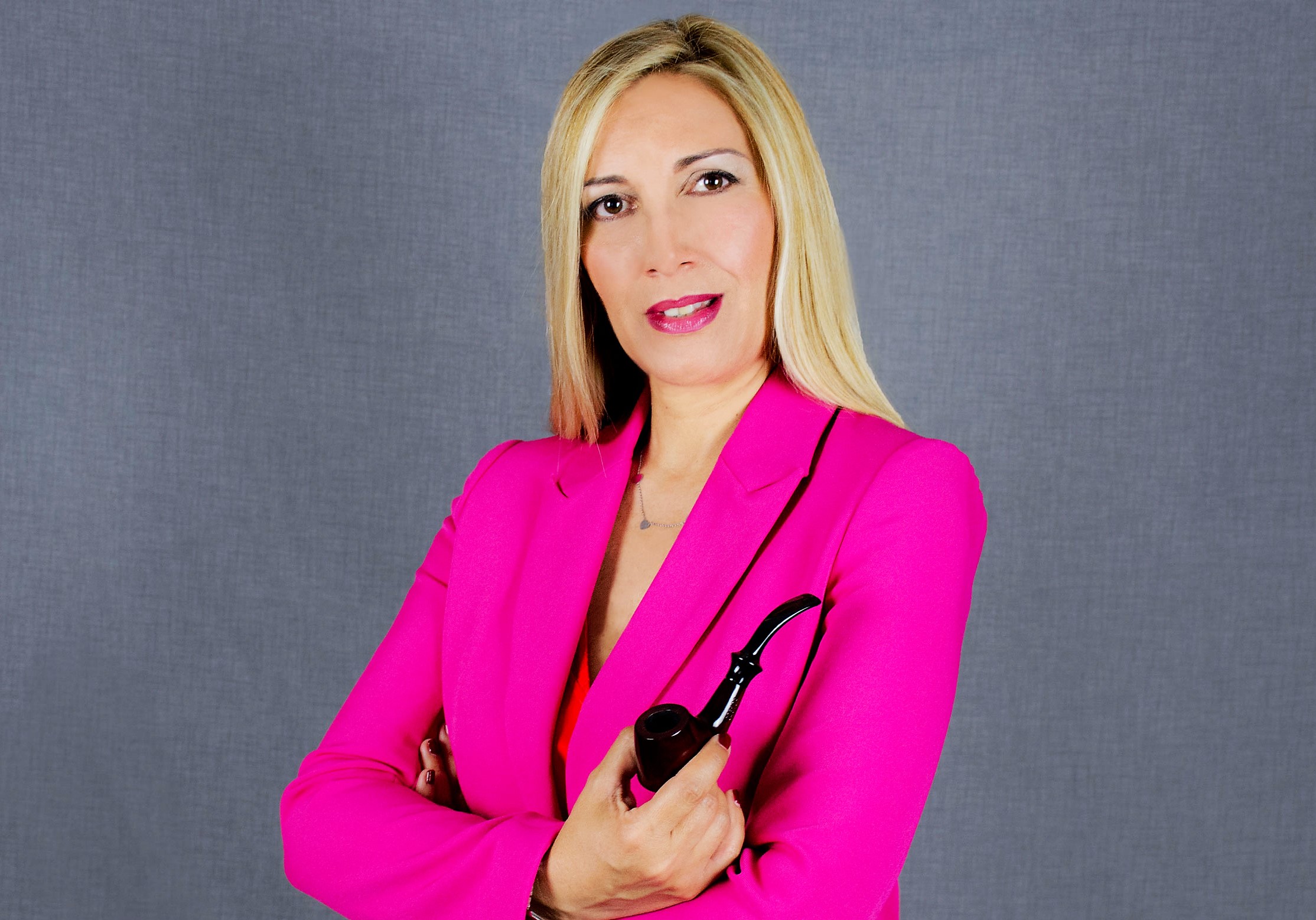 “Jasmine fuma la pipa” di Agnese Virgillito presentato ad Aci Castello