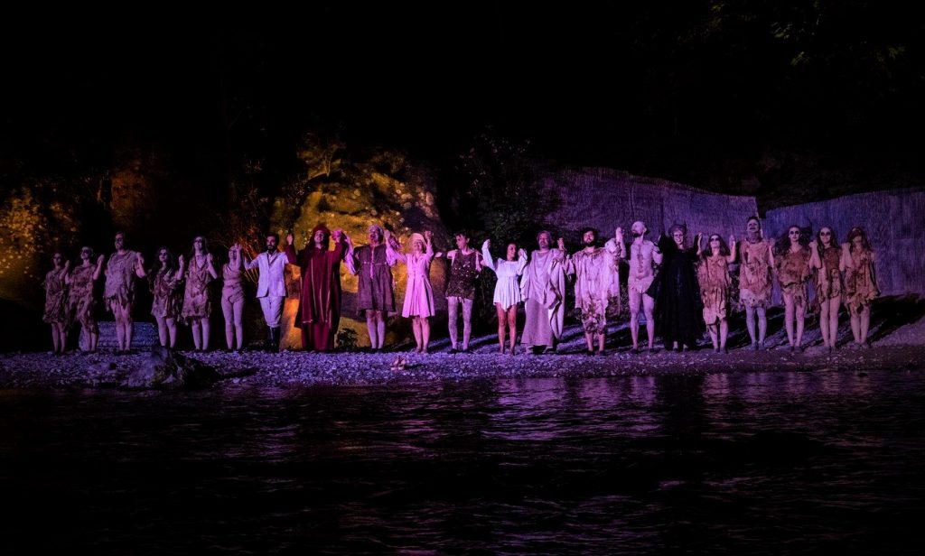 Galleria foto 'Inferno, Musumeci, “Colpito dal numero di turisti stranieri”' - foto 7