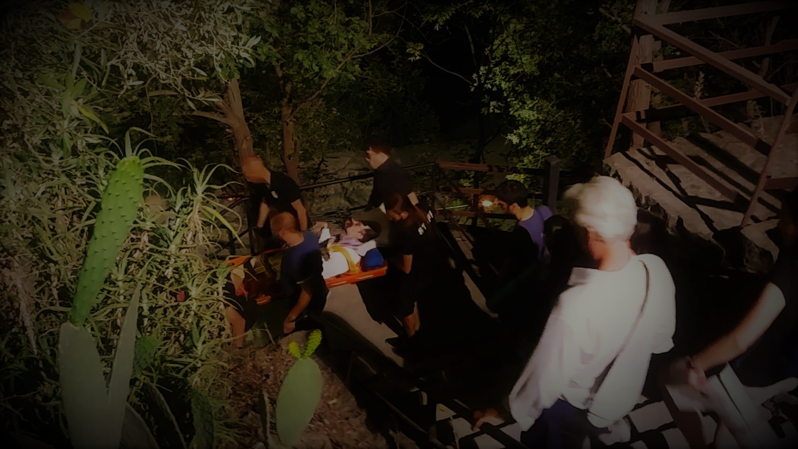 Galleria foto 'Inferno, Musumeci, “Colpito dal numero di turisti stranieri”' - foto 5