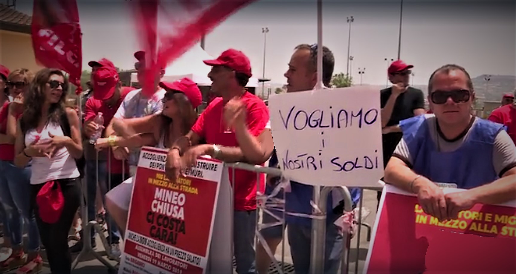 Migranti, gli ex dipendenti ripropongono il Cara di Mineo