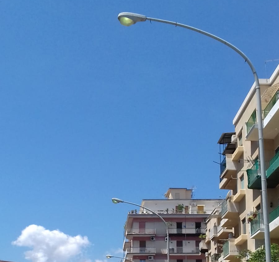 Squadre di Amg Energia al lavoro in tutta Palermo Squadre di Amg Energia al lavoro in tutta Palermo