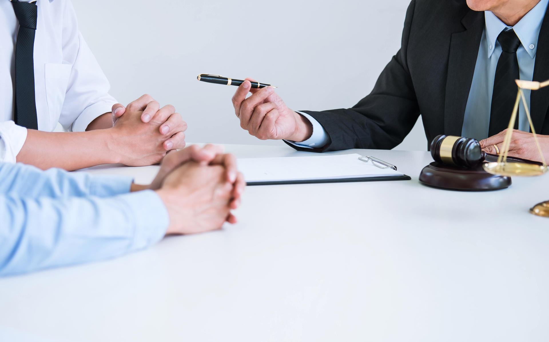 Sovraindebitamento, c’è la legge antisuicidi