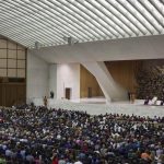 Papa: “Chiesa crea ponti di amicizia e non barriere, cristiani tendano la mano”