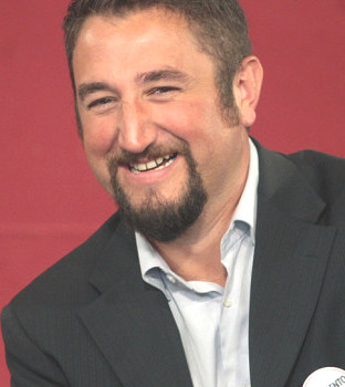 Cancelleri: “Salvini superficiale, un ministro da beach bar”