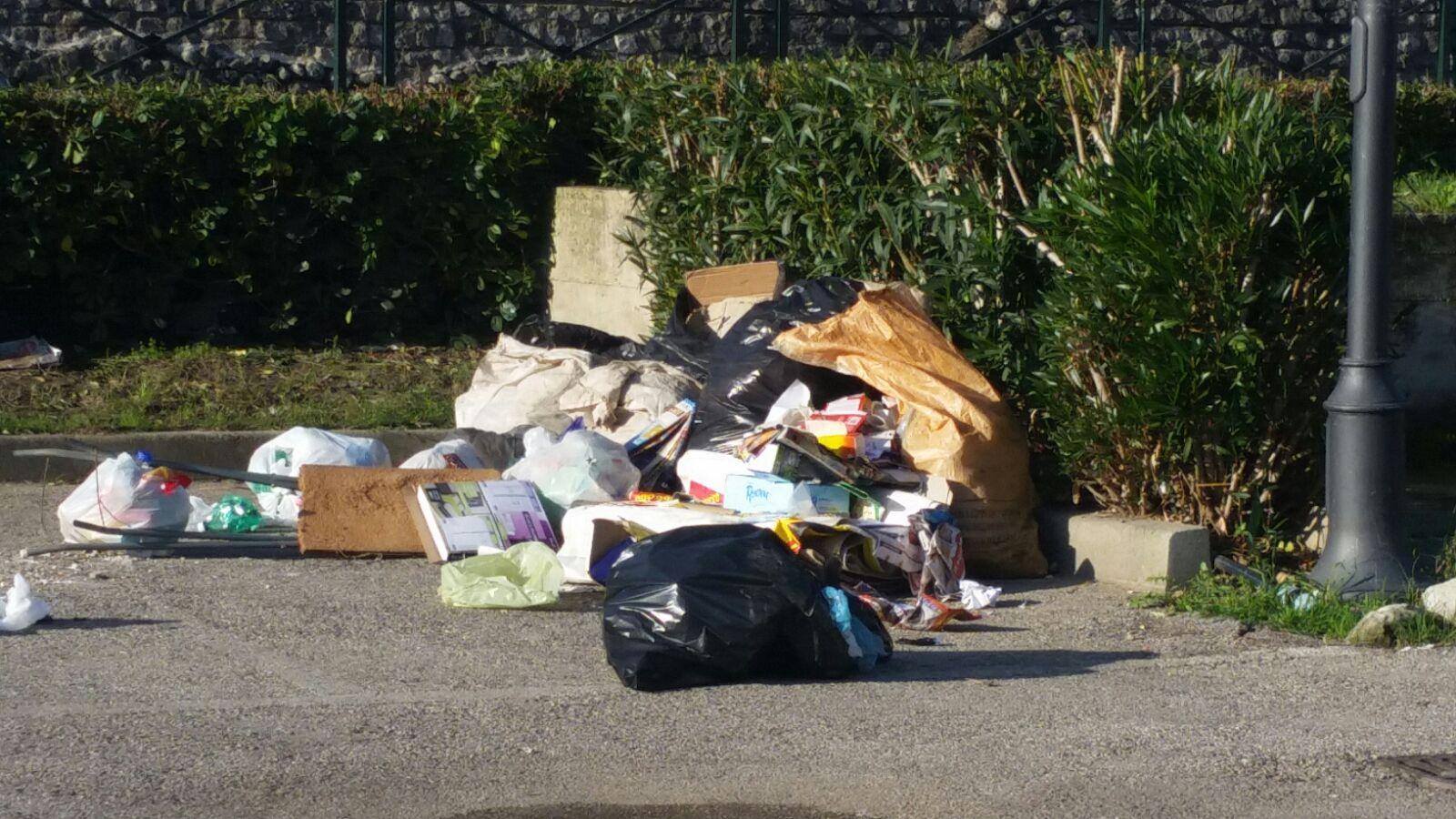 Si punta su controlli e sensibilizzazione  per contrastare l’abbandono dei rifiuti a Naro