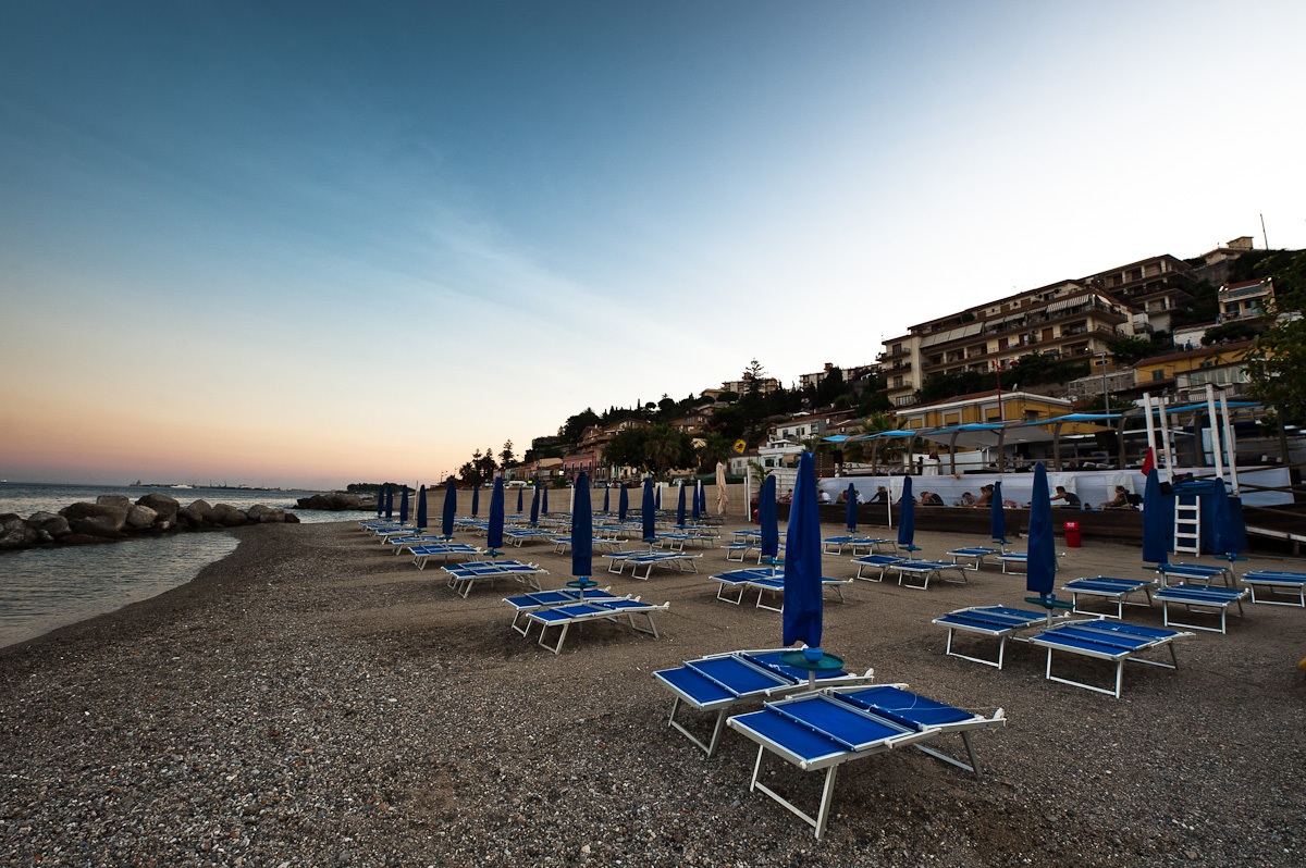 Lidi evasori di Tari, si apre il confronto tra sindaco e sindacati