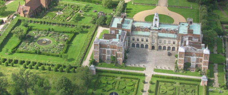 Tour nelle residenze nobiliari del Regno Unito tra storia, architettura e… set cinematografici