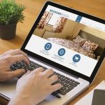 Le recensioni degli utenti sono essenziali nella scelta di un albergo per le vacanze