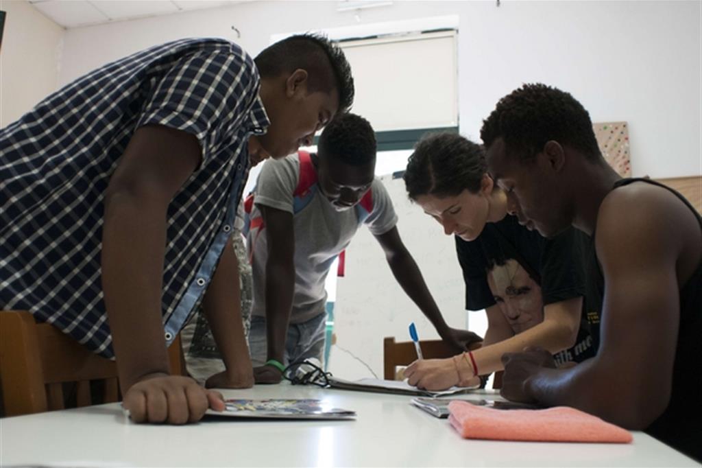 Accoglienza e iniziative di formazione per favorire l’integrazione dei migranti