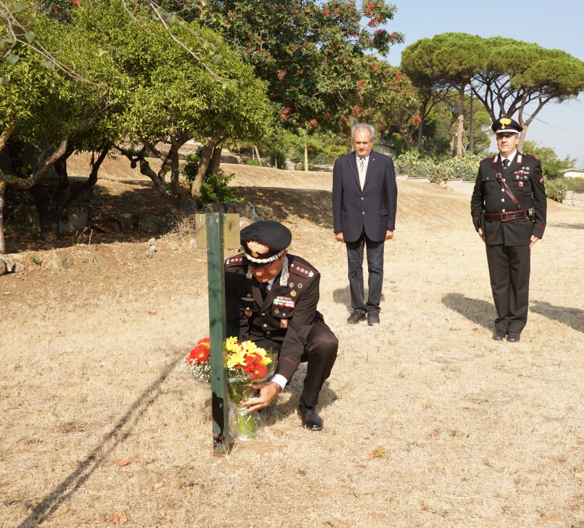 “Impegno e perseveranza contro la mafia” Di Stasio saluta il Giardino della Memoria “Impegno e perseveranza contro la mafia” Di Stasio saluta il Giardino della Memoria