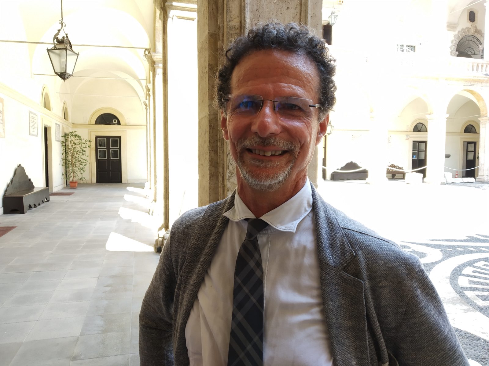 Università, fuga dei giovani dal Sud: quasi uno su tre si laurea in atenei del Centro e del Nord