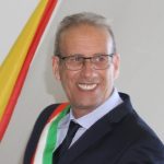 Covid, Ustica aperta solo ai vaccinati, il sindaco ci prova