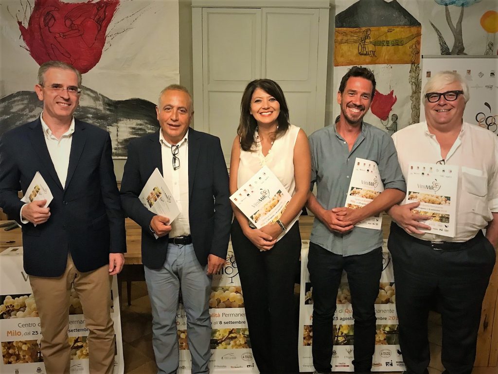 Galleria foto 'Vinimilo, domani all’alba colazione del contadino in piazza' - foto 5