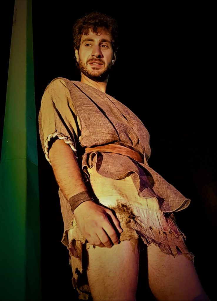 Galleria foto 'Odissea, un doppio Ulisse allo specchio nelle Gole dell’Alcantara' - foto 13