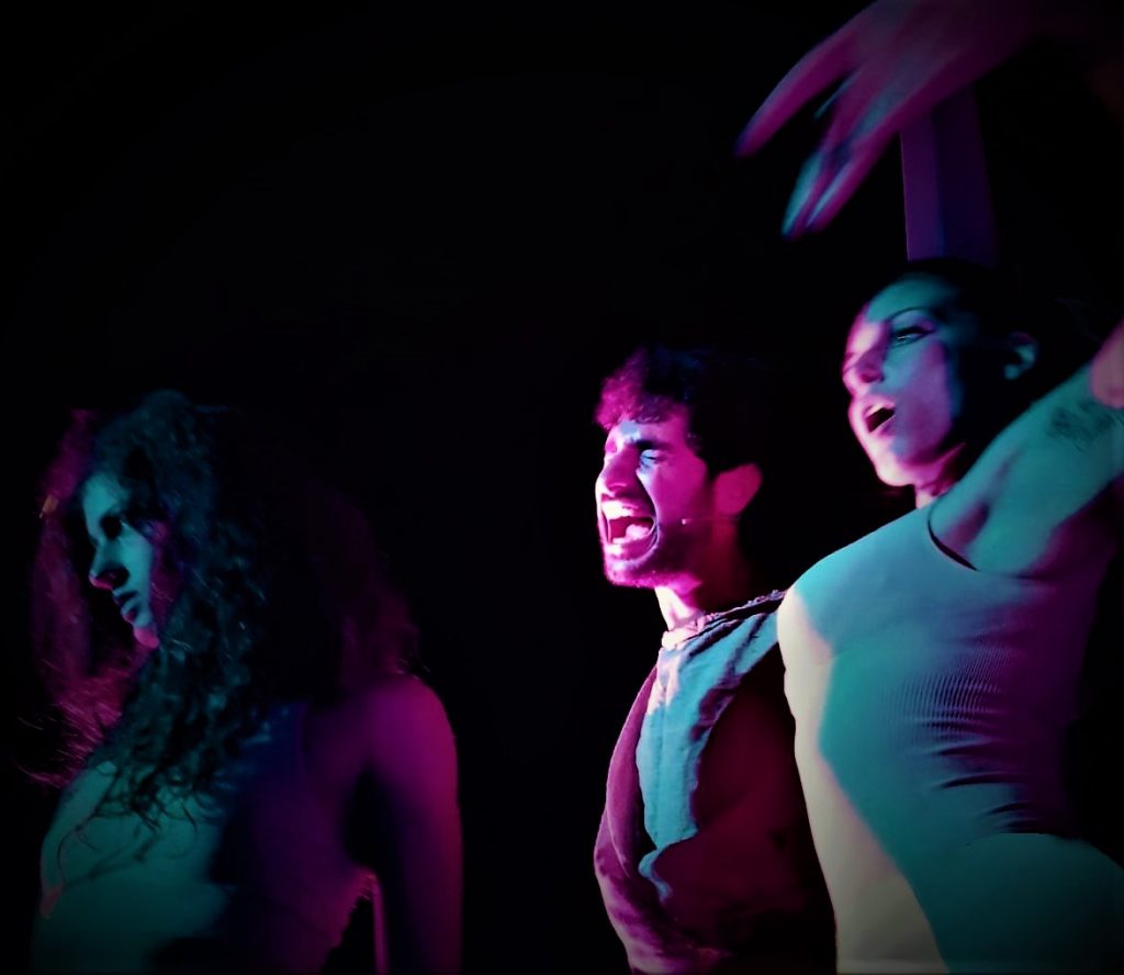 Galleria foto 'Odissea, un doppio Ulisse allo specchio nelle Gole dell’Alcantara' - foto 11