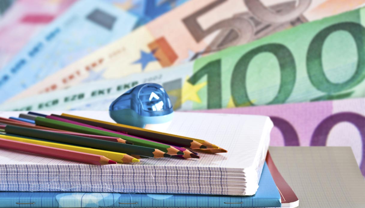 Caro scuola, circa 470 € per libri e dizionari