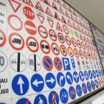 Scuole guida, cambia l’orientamento  dell’amministrazione: si applica l’Iva