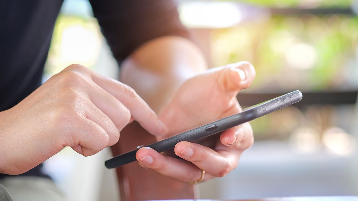 Bollette smartphone, in Italia sono tra le più economiche d’Europa