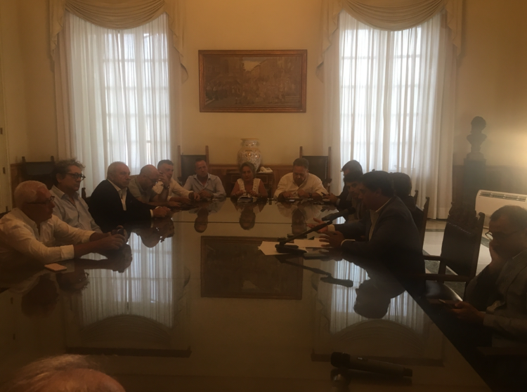 “Bilancio riequlibrato a portata di mano senza fare alcuna macelleria sociale” “Bilancio riequlibrato a portata di mano senza fare alcuna macelleria sociale”