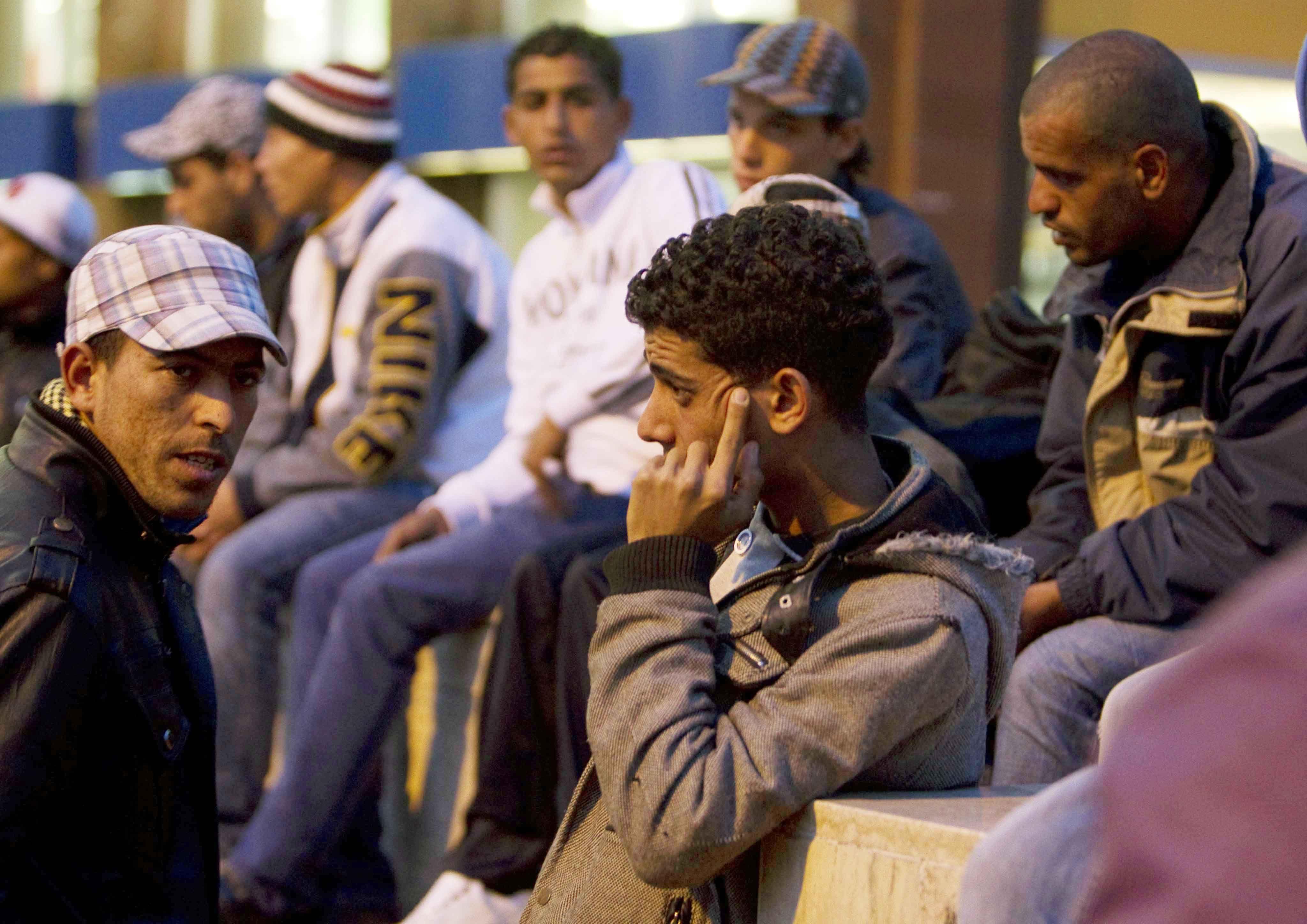 Migranti, in Italia 5,2 milioni  di stranieri, meno ingressi per lavoro