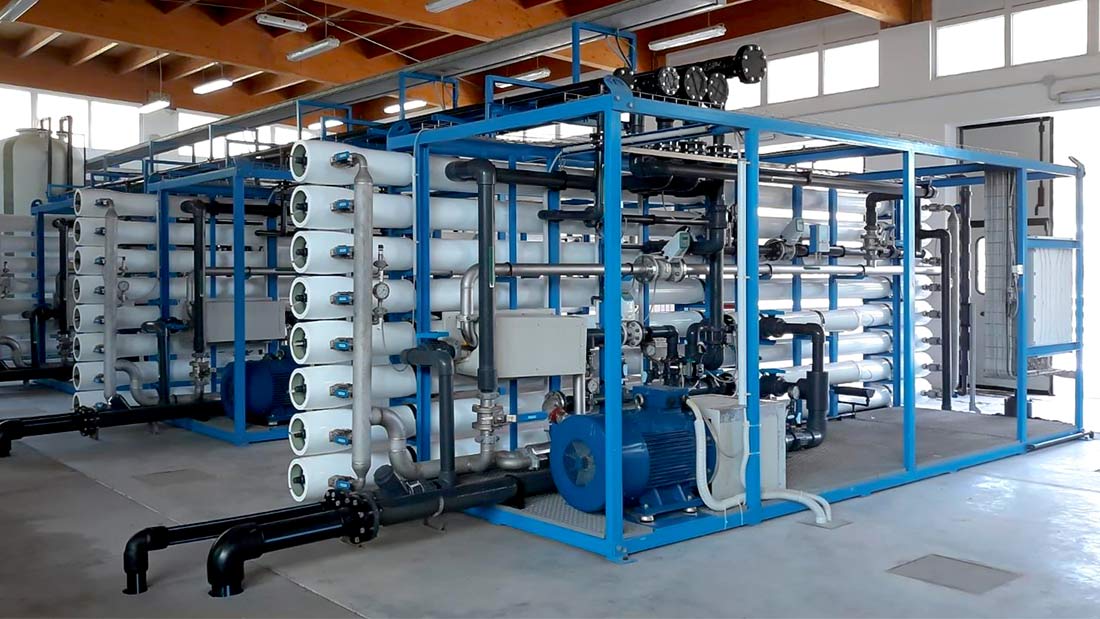 A Vulcano torna in funzione il dissalatore, la Regione risparmierà 13 milioni l’anno