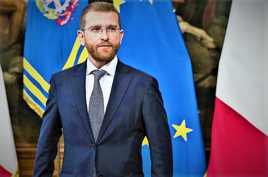 Provenzano a Musumeci, i fondi Ue rischiano di tornare indietro