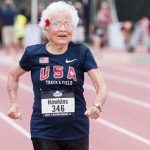 Un’ora di camminata veloce al giorno per un invecchiamento muscolare sano