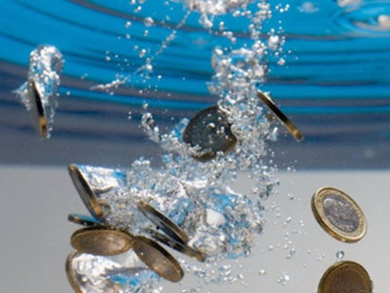 La guerra dell’acqua a Catania tra Sidra e M5s, Bollette pazze? “No, sono illazioni”