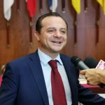 C’è tanto da fare, meno da festeggiare, De Luca spiega i suoi piani per la città