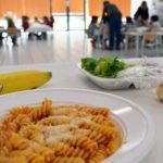 Troppi iscritti, ad Alcamo finiscono i soldi per la mensa scolastica