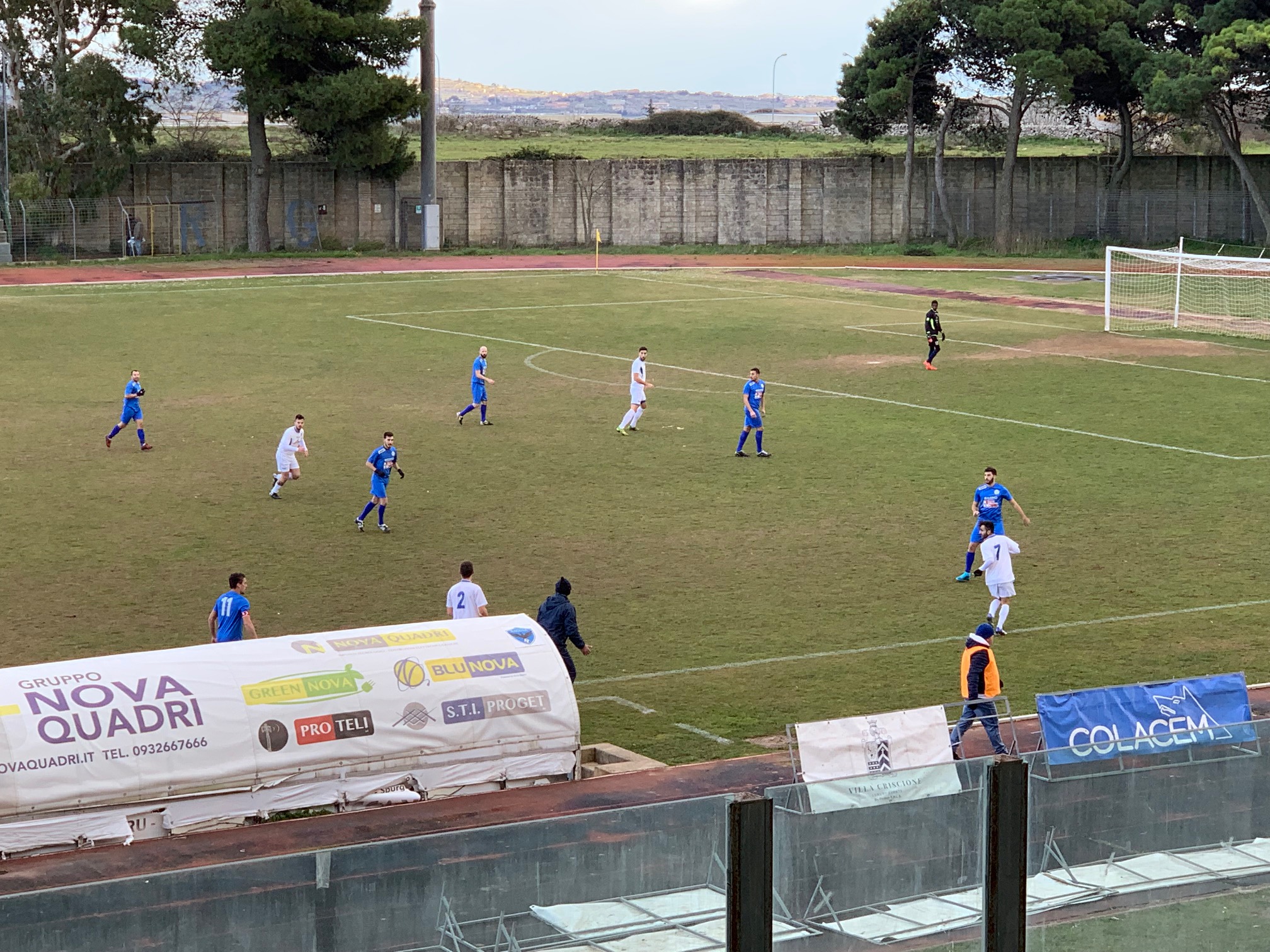 Dalla Regione in arrivo 1,5 milioni di euro per ristrutturare lo stadio di Barrafranca Dalla Regione in arrivo 1,5 milioni di euro per ristrutturare lo stadio di Barrafranca