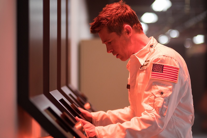 “Ad astra”, un “Cuore di Tenebra” ai confini del Sistema Solare