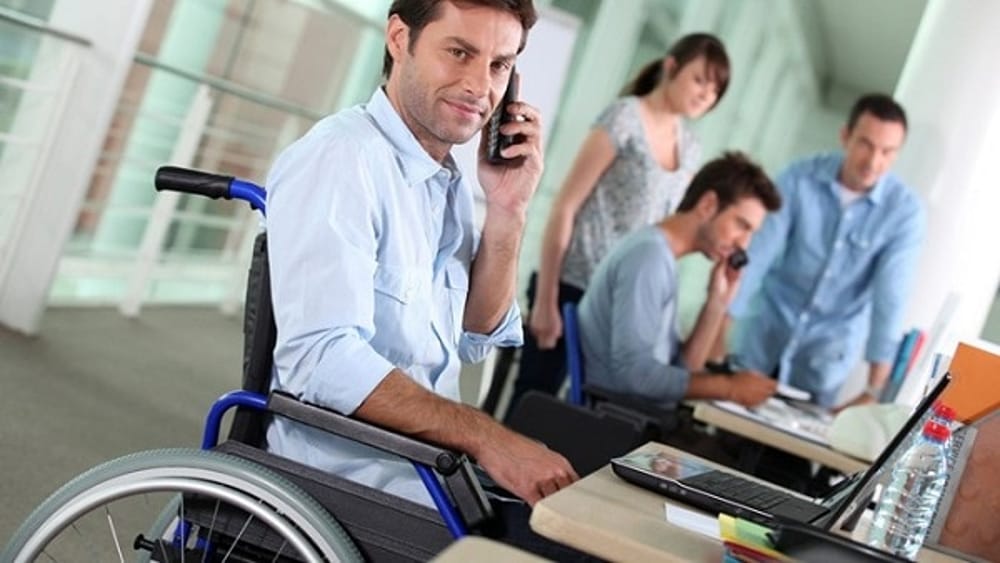 Disabili, bonus e agevolazioni 2023: quali sono e come richiederli