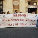 “Se muore il Teatro Bellini, muore Catania”, protesta dei lavoratori, Regione sotto accusa