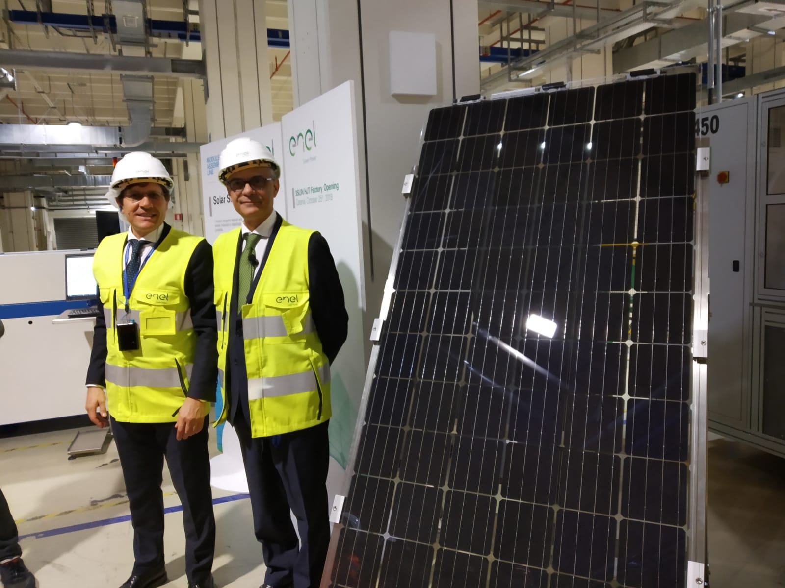 3Sun, nella fabbrica del sole i pannelli fotovoltaici più innovativi