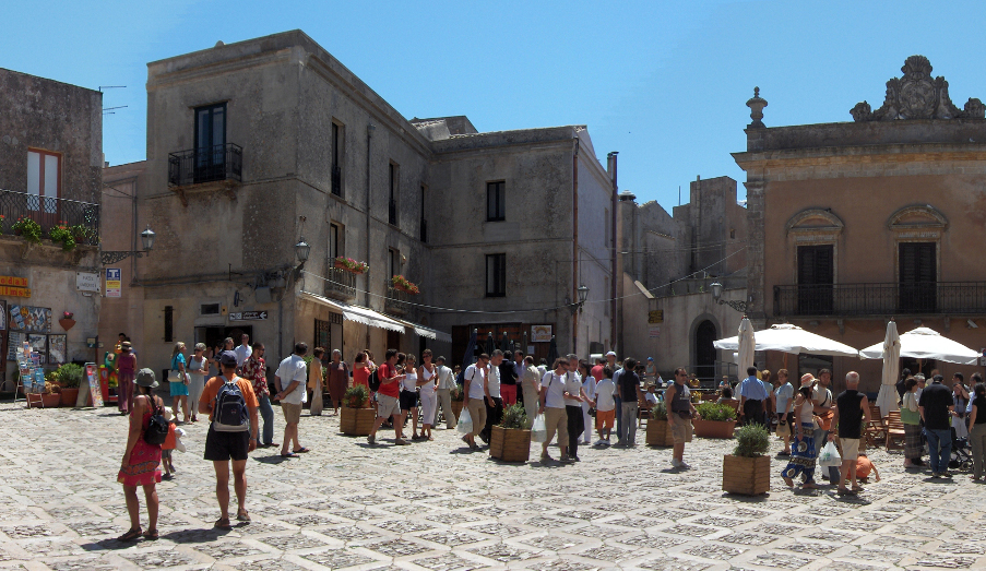 Borghi siciliani, grande bellezza per pochi. Spopolamento all’86% e turisti col contagocce