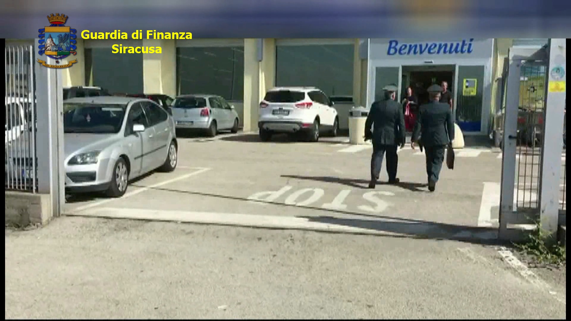 Supermercato con lavoratori in nero e con Reddito di cittadinanza