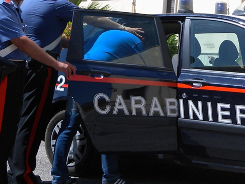 Droga, blitz dei Carabinieri su tutto il territorio del Catanese