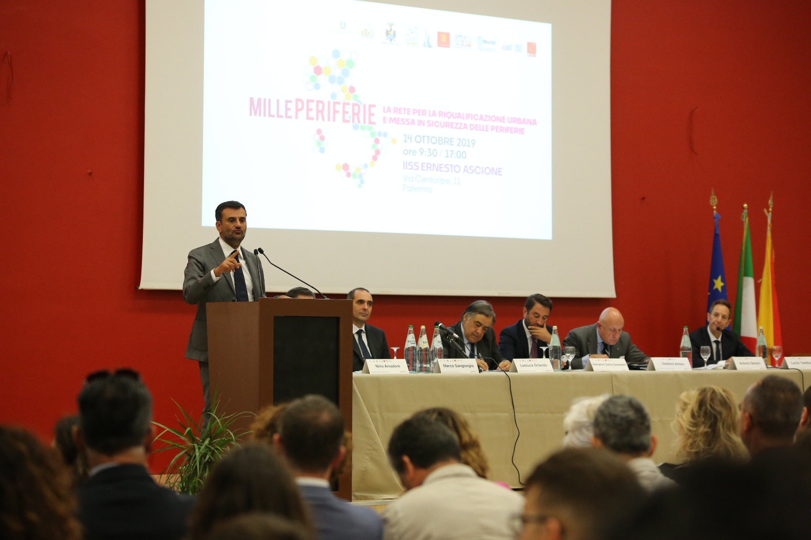 Comuni, parte da Palermo il progetto Milleperiferie Comuni, parte da Palermo il progetto Milleperiferie