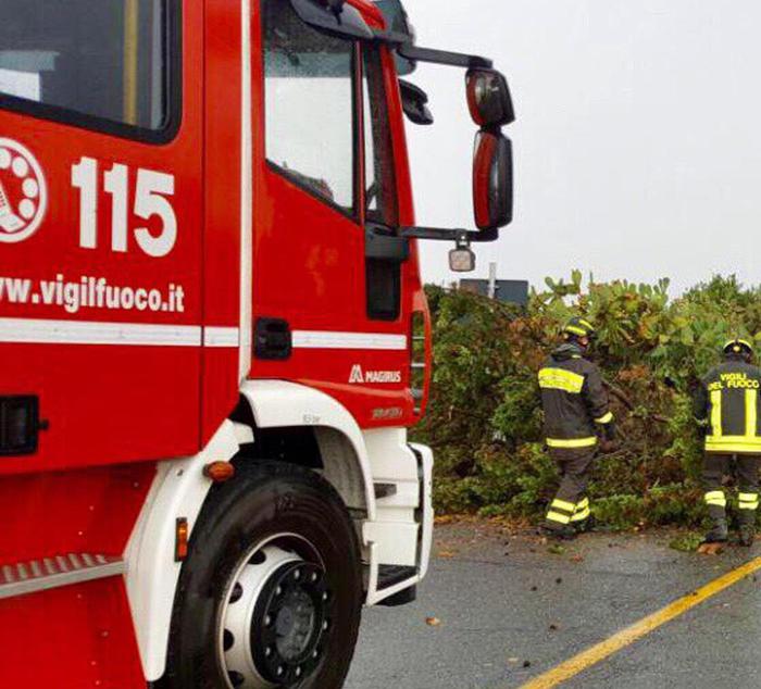Frana nella Strada provinciale tra Piana e San Giuseppe Jato