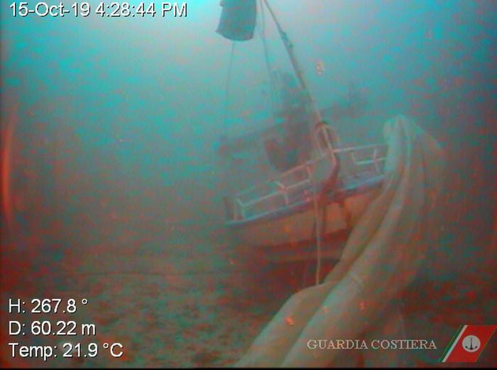 Migranti, Lampedusa ricorda oggi il naufragio del 2013