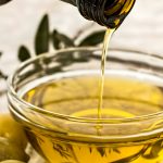 Conservare l’olio extra vergine d’oliva, quali errori non fare