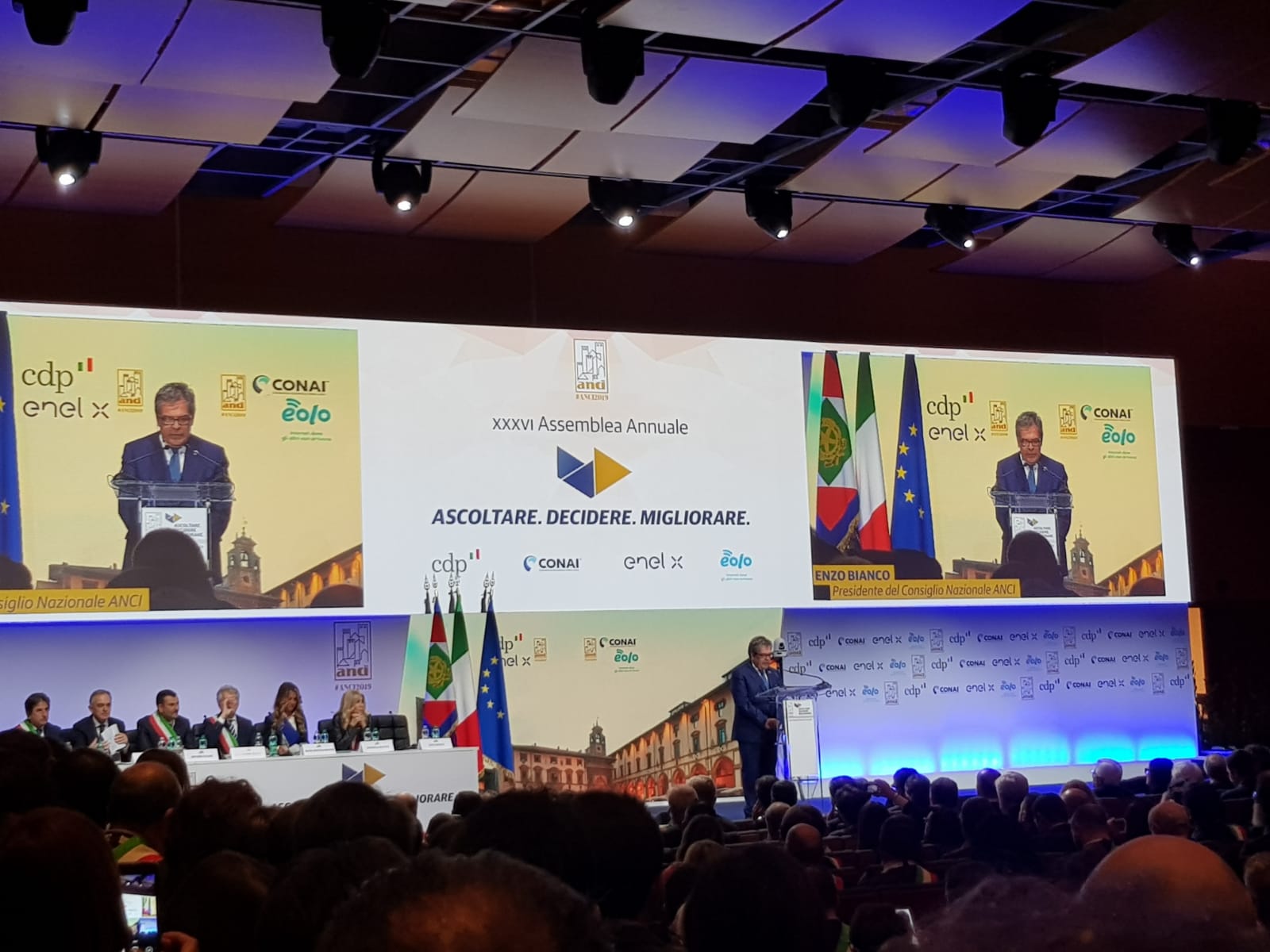 Anci, Antonio Decaro ed Enzo Bianco entrambi confermati