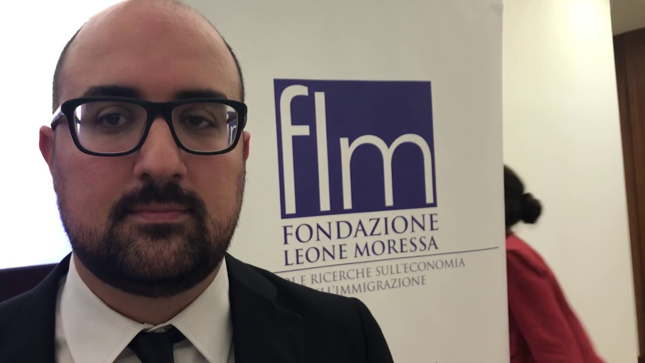 Migranti, il taglio dei permessi danneggia l’economia