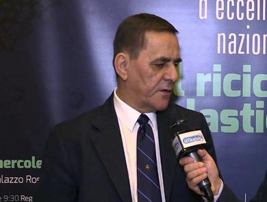 Plastic tax, gli industriali di settore, mercato inchiodato, oggi riunione su cassa integrazione