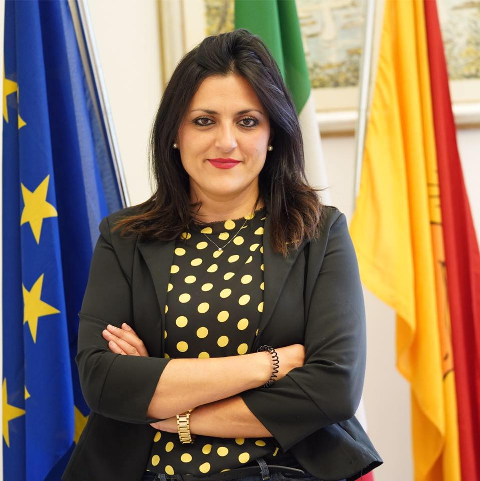 Centri antiviolenza, Comuni etnei inadempienti: “Tagliati 138mila €” Centri antiviolenza, Comuni etnei inadempienti: “Tagliati 138mila €”