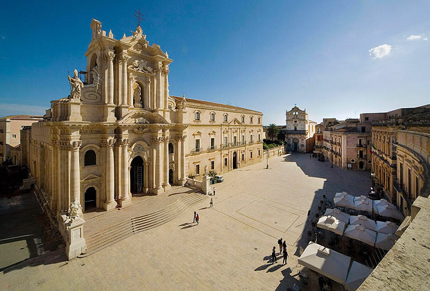 Siracusa, il turismo si riaccende con i colori dell’autunno Siracusa, il turismo si riaccende con i colori dell’autunno