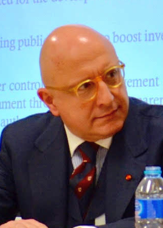 Burocrazia in Sicilia, Armao: “Funzionari e dirigenti devono dare conto di ciò che fanno”