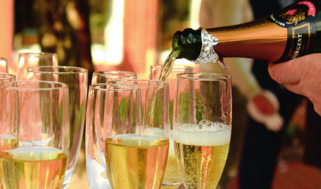 Capodanno 2022, boom di brindisi italiani all’estero: record storico